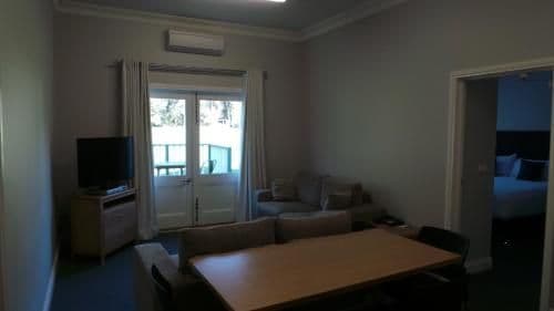Deluxe Two-Bedroom Apartment