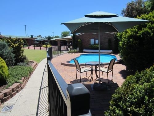 Stannum Lodge Motor Inn0