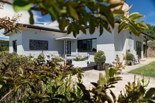 Esto house (Esto House)2