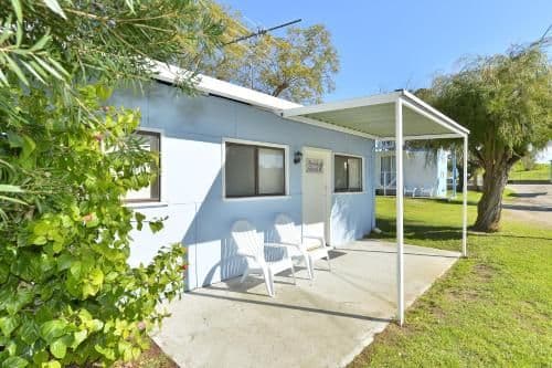 Beach Bungalow - 6