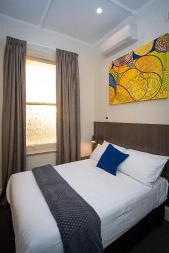 Two-Bedroom Apartment - Split Level