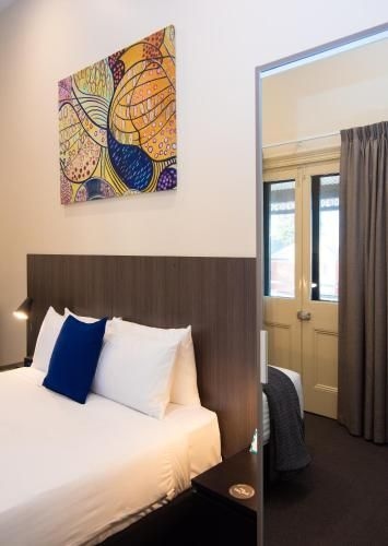 The Mile End Hotel3
