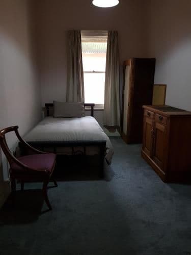 Single Room with Shared Bathroom