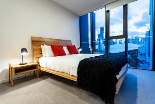One-Bedroom Apartment with City View