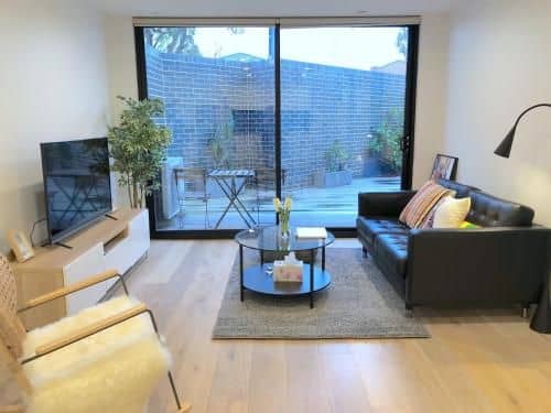 Pride Bentleigh Apartment with Private Garden Pride Bentleigh Apartment with Private Garden