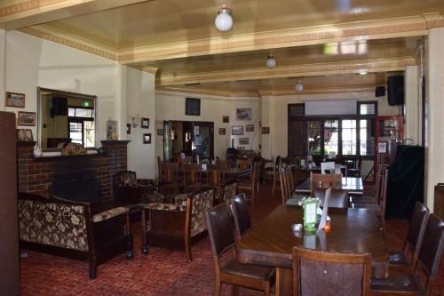 New Ivanhoe Hotel4