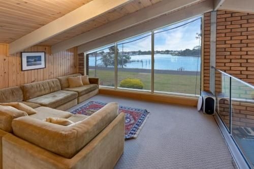 Getaway - Waterfront Island Living3