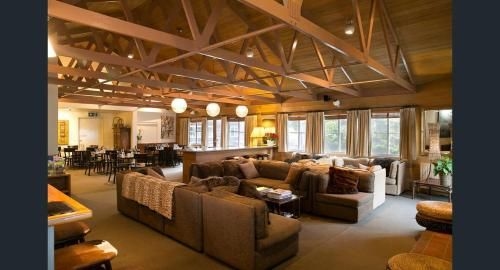Nelse Lodge2
