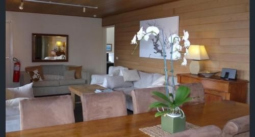 Nelse Lodge1