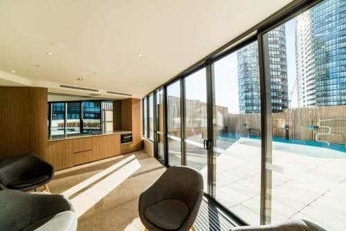Two Bedroom Apartment Two Bathrooms with Harbour Views - 883