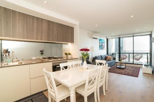Two Bedroom Apartment Two Bathrooms with Harbour Views - 883