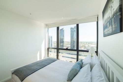 Two Bedroom Apartment Two Bathrooms with Harbour Views - 883