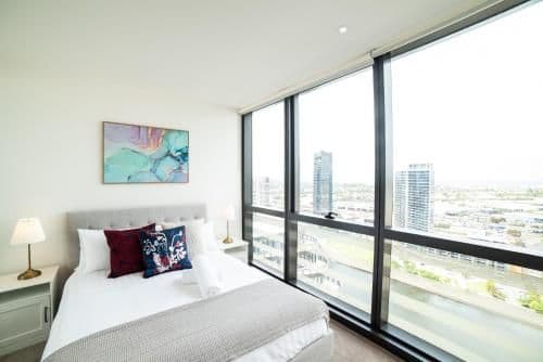 Three Bedroom / Two Bathroom Apartment with Sea Views