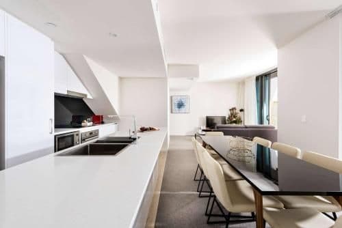 Penthouse King Suite with City View - Non-Smoking