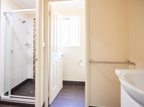 Quartz – 3 Bedroom Cabin