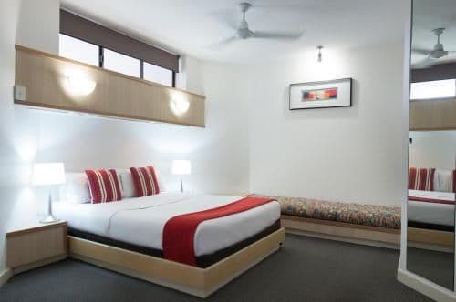 One-Bedroom Apartment with Walk-In Shower