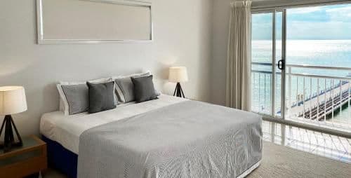 Apartment - Split Level