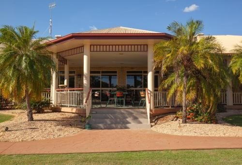 Western Heritage Motor Inn1