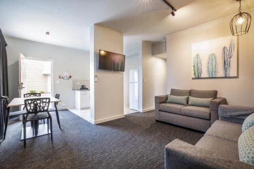 One-Bedroom Apartment with Free Welcome Drink For Two Guests