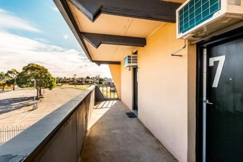 King and Single Studio with Free Welcome Drink for Two Guests