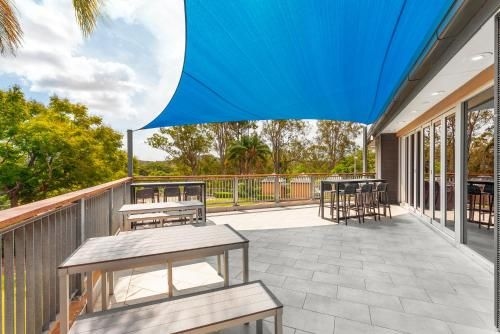 Nightcap at Hinterland Hotel Nerang (Hinterland Hotel Nerang)1