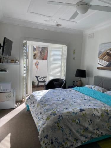 Deluxe Queen Suite
