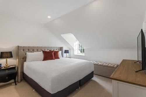 One-Bedroom Villa