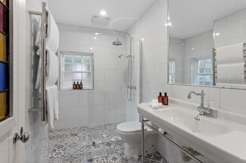 One-Bedroom Villa