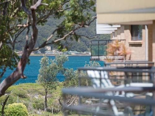 11 'Shoreline' 1 Intrepid Close - cosy unit within walking distance to the water1