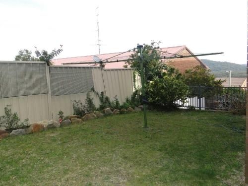 4 'Adriana', 83 Ronald Avenue - open plan living with backyard2