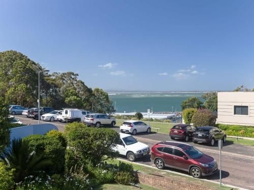 1 'Portofino' 7 Laman Street - aircon & 1st level unit1