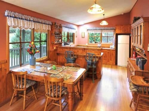 Three-Bedroom Cottage - The Barn