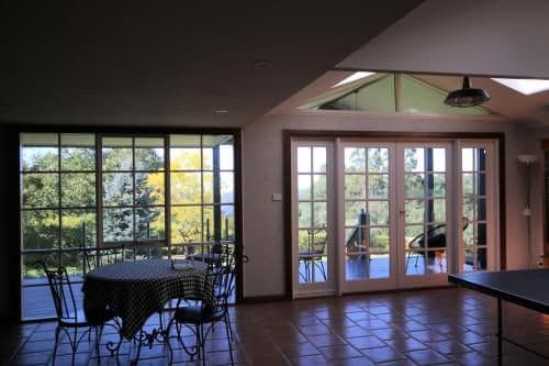 Queen Suite - Homestead