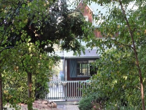 Three-Bedroom Cottage - The Barn