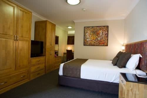 Executive Queen Room