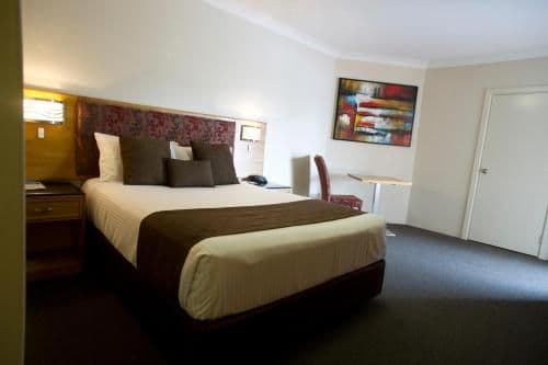 Executive Queen Room