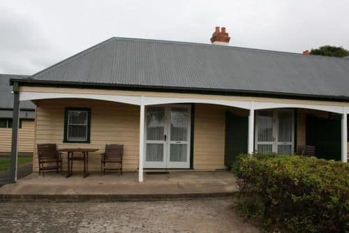 Village Queen Room