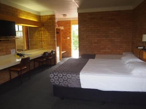 Classic Twin Room