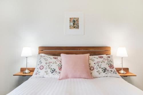 Queen Room with Balcony and En Suite Bathroom
