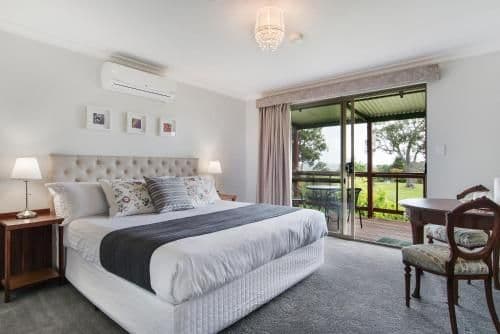 King Room with Balcony and En Suite Bathroom