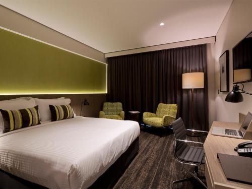 Glen Hotel and Suites4