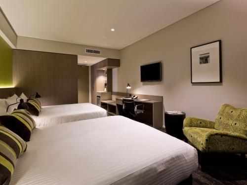 Glen Hotel and Suites2