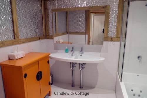 Candlewick Cottage