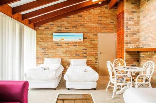 Deluxe Family Room