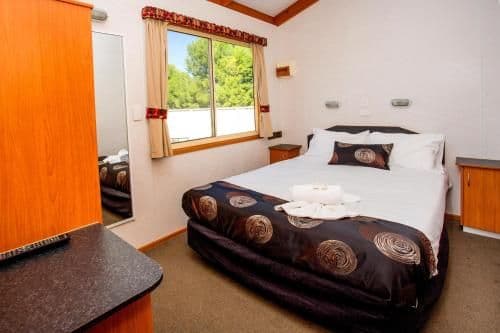 Deluxe Cabin