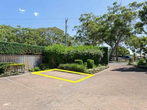 2 'The Pelicans' 53 Soldiers Point Road - ground floor unit on the waterfront4