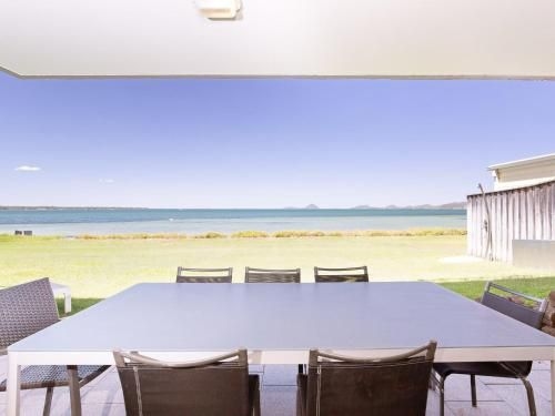 2 'The Pelicans' 53 Soldiers Point Road - ground floor unit on the waterfront2