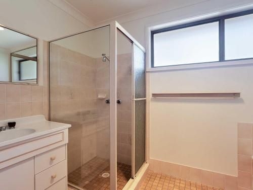 1/8 Christmas Bush Avenue - three bedroom duplex close to Dutchies Beach3