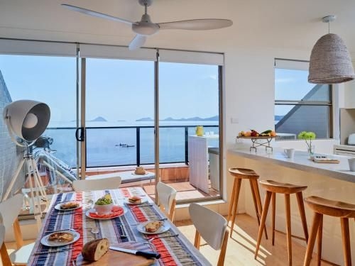 5 'Casuarina's ' 33 Soldiers Point Road - superb waterfront unit0