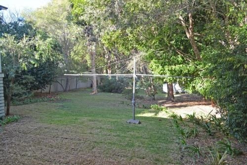 Dutchies Haven', 11 Christmas Bush Ave - Air Con, large enclosed yard, 2 minute walk to Dutchies2